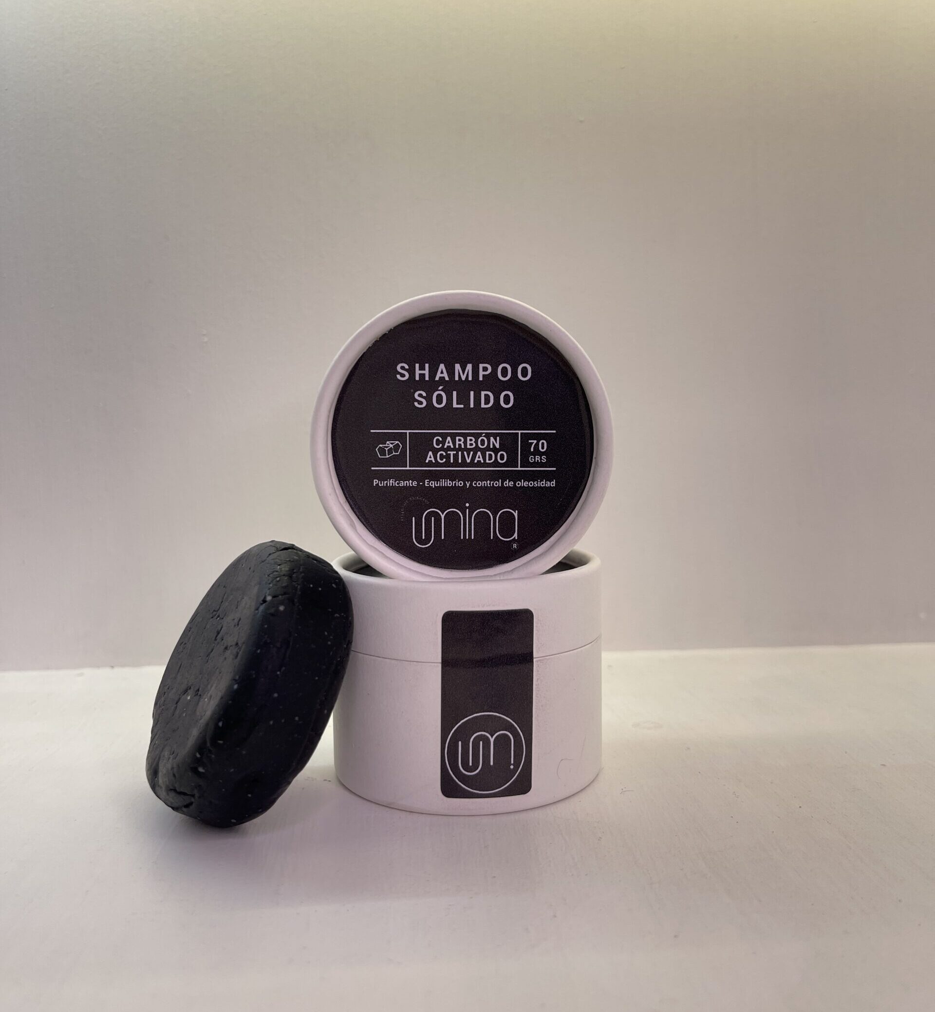 Shampoo carbon activado